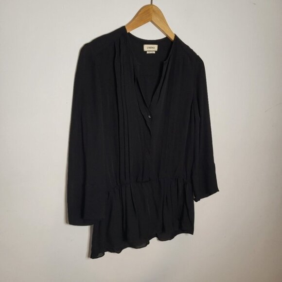 L'AGENCE Black 100% Silk Top Size Medium - Picture 9 of 9